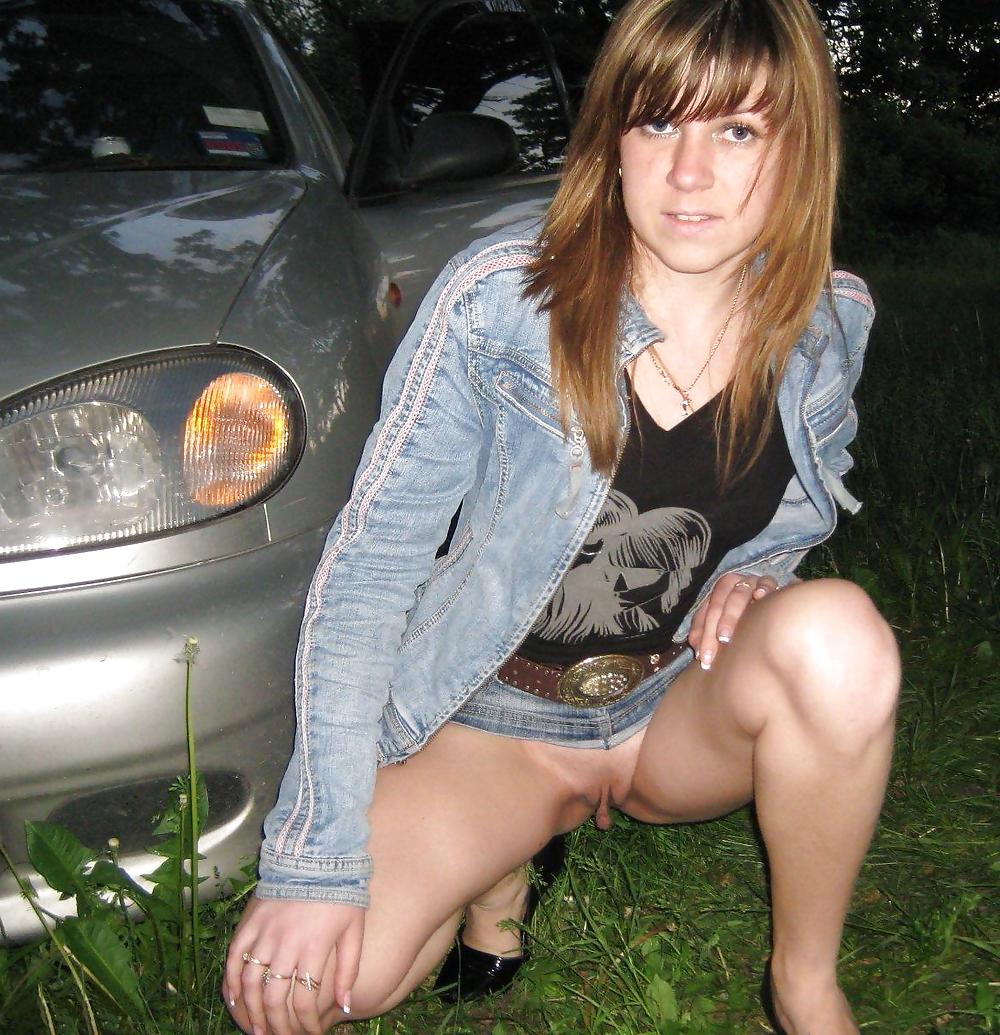 25P Russian whore with big lips. Amateur erotica.