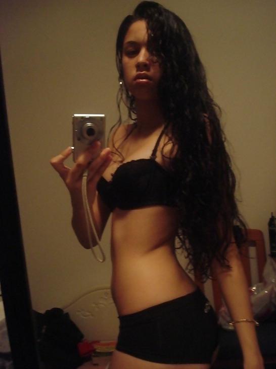 24P Amateur Asian Selfshoots