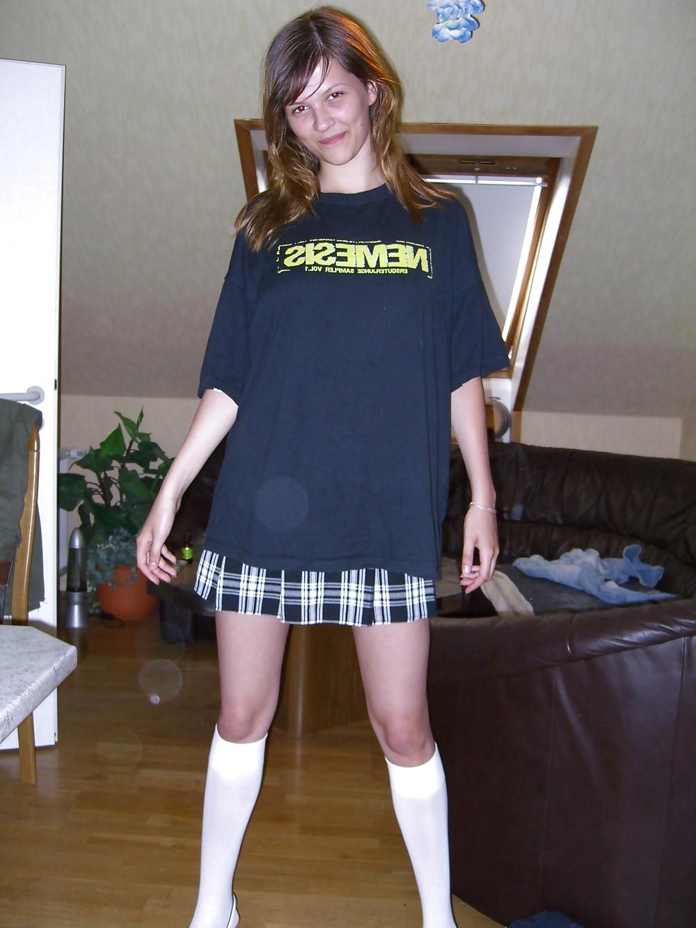 25P BIG TITS AMATEUR GIRL