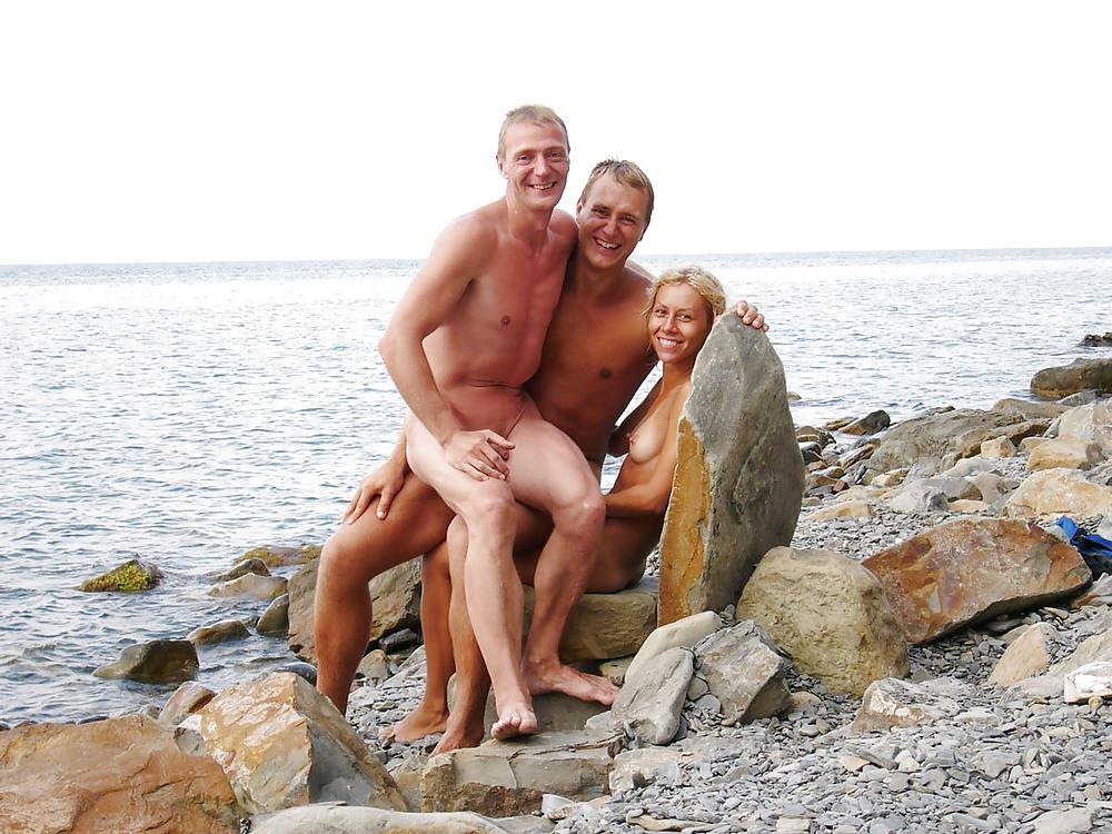 25P Some  amateur nudists pics
