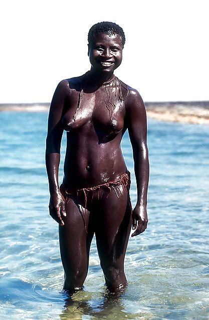 25P Amateur Black Girls