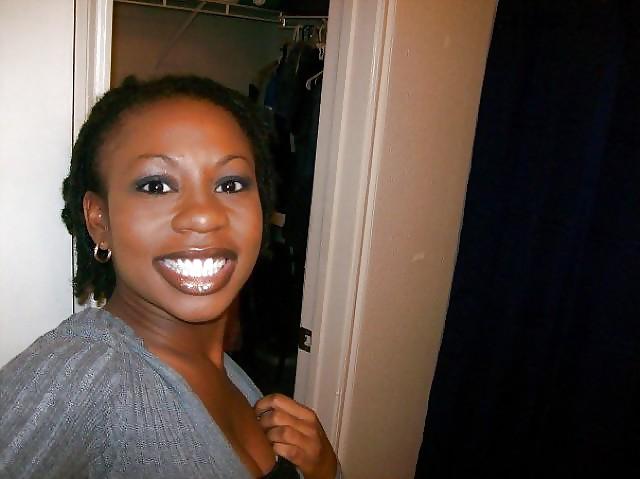 25P Amateur Black Girls Vol 4