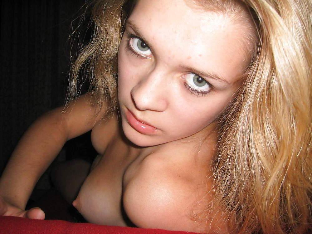 16P Amateur french teengirl