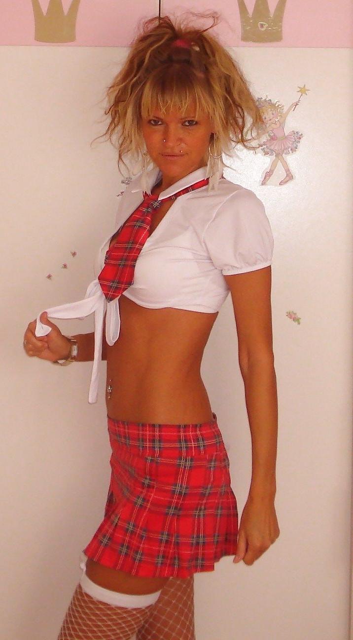 25P Hot & Sexy German Amateur ebay Girls part 5