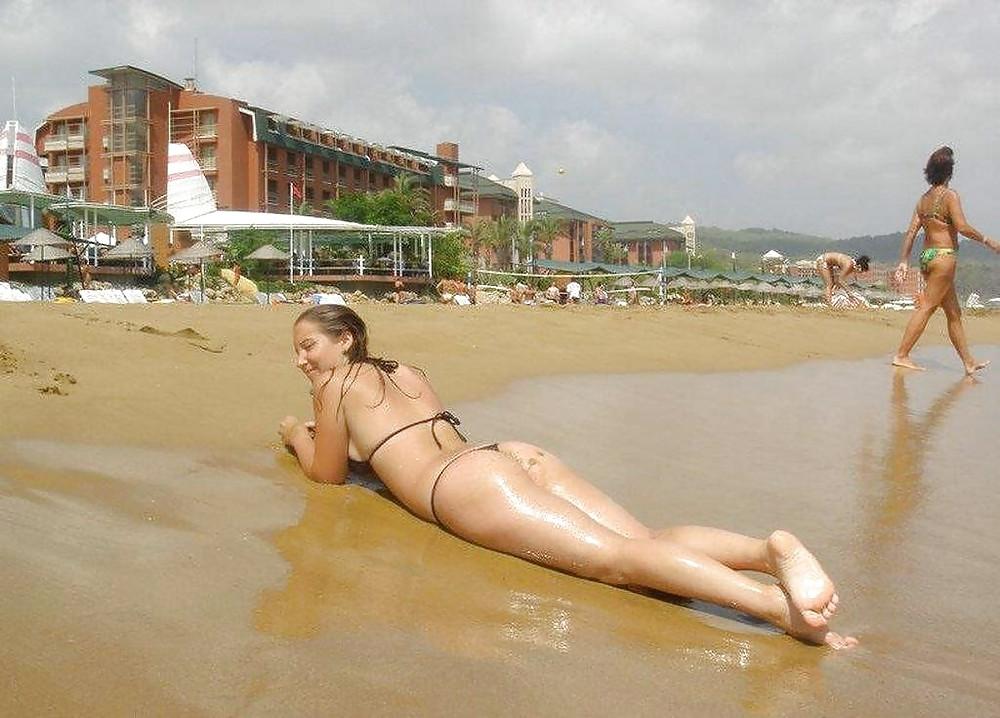 20P Public Amateur Thong Bikini ass and Tits on beach and pool