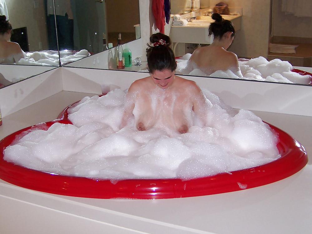 25P Amateur wife mix to cum, hairy, pregenant, nipples, fisting