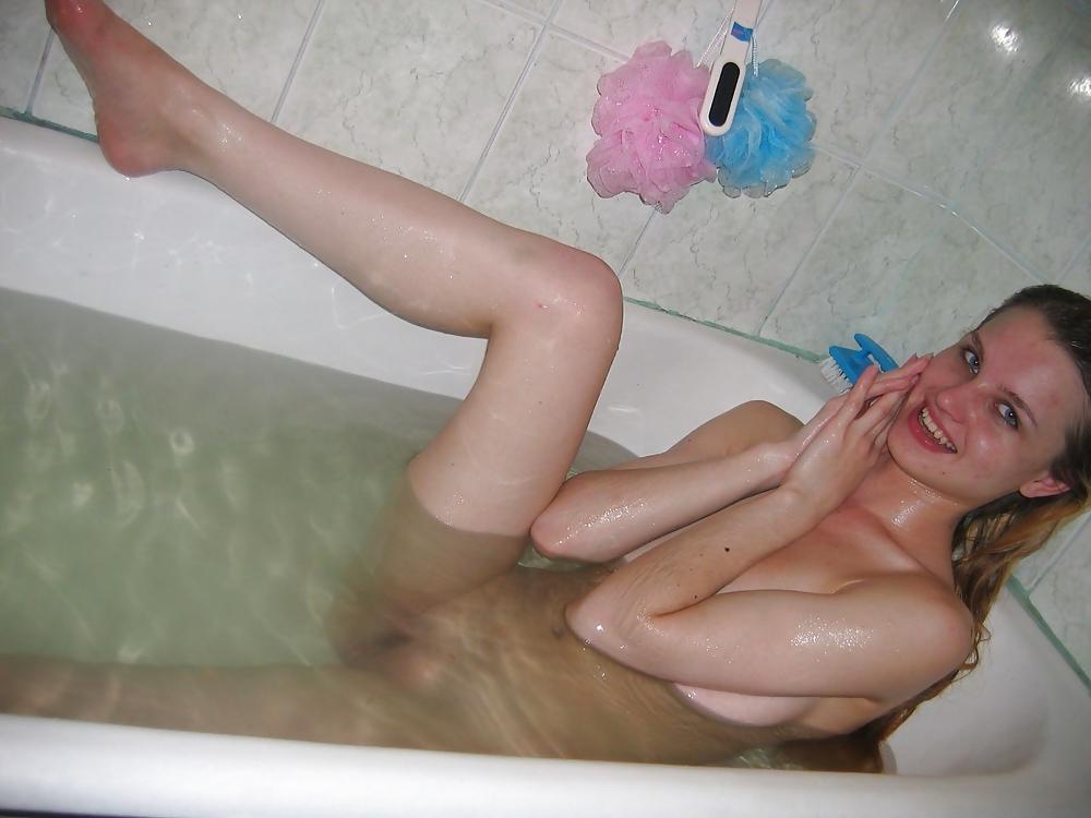 25P AMATEUR BEAUTIFUL RUSSIAN GIRL