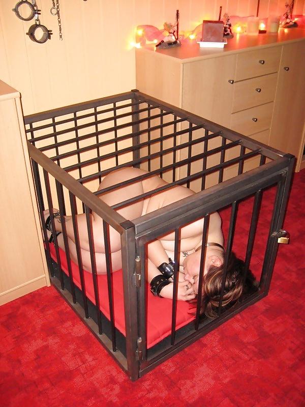 25P Amateur slaves & submissives
