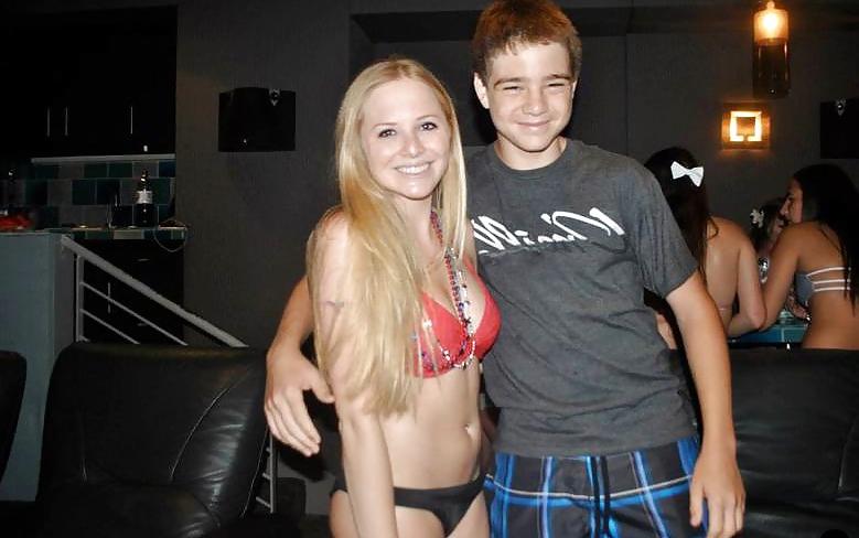 25P Sexy and funny amateur pics 3