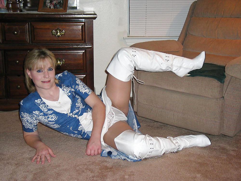 25P Hotlegs-amateur jenny fetish boots