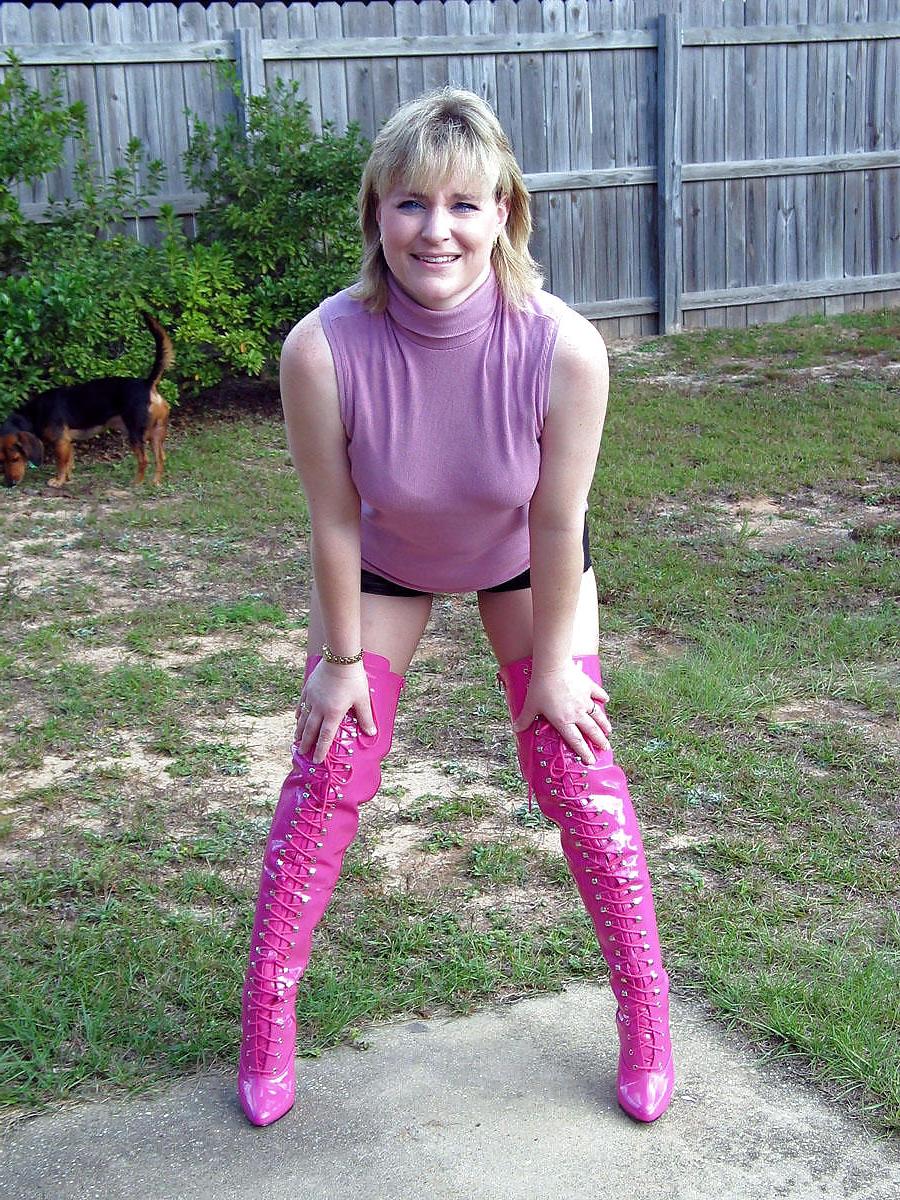 25P Hotlegs-amateur jenny fetish boots