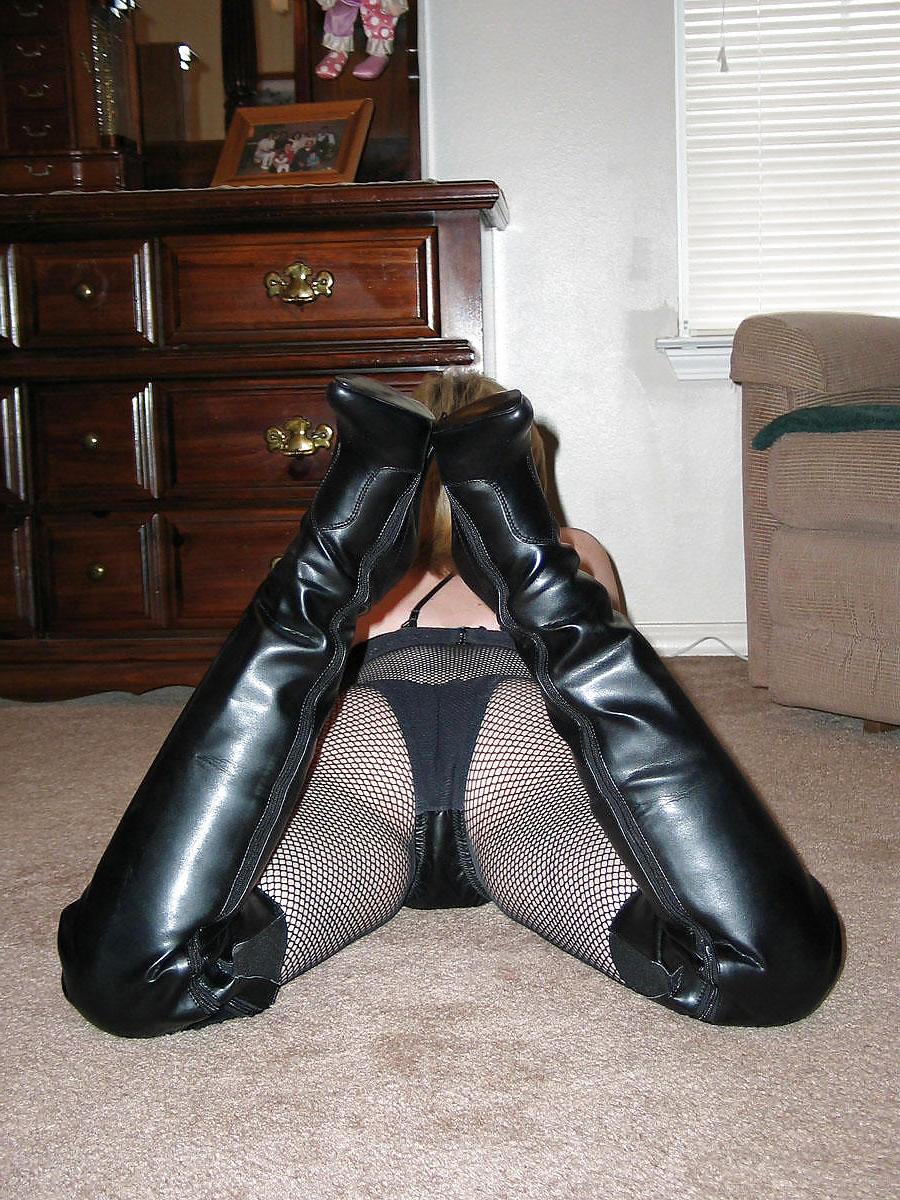 25P Hotlegs-amateur jenny fetish boots