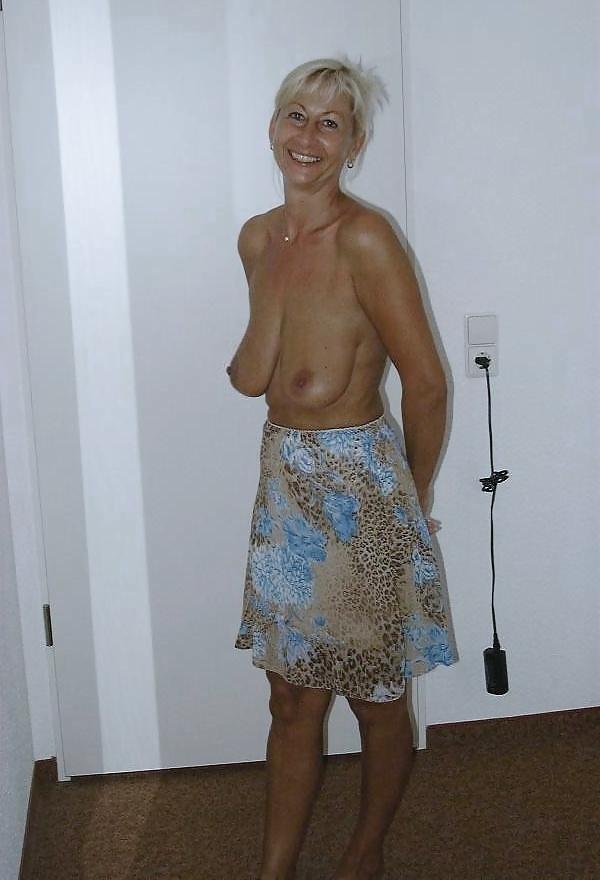 25P Amateur milf 340