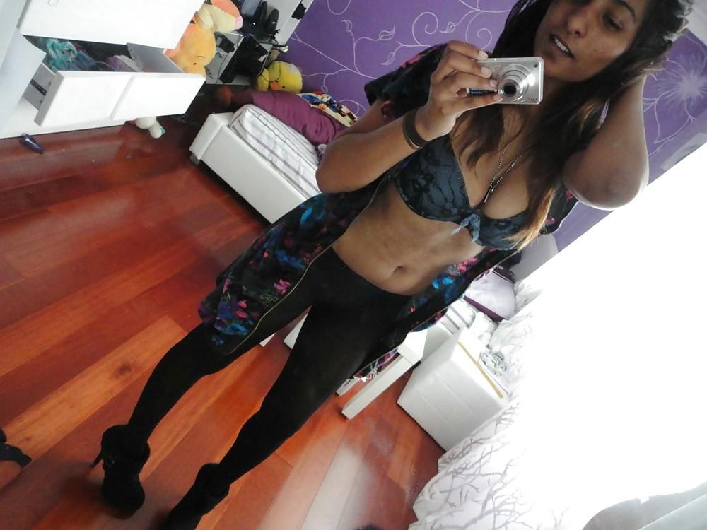 25P Amateur teen indian selfshots 