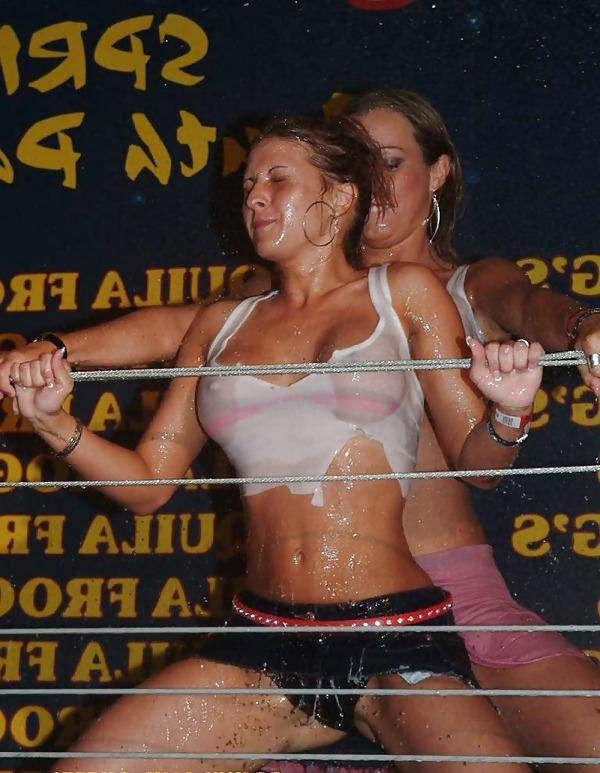 13P Amateur Babes In Wet Tee Shirts