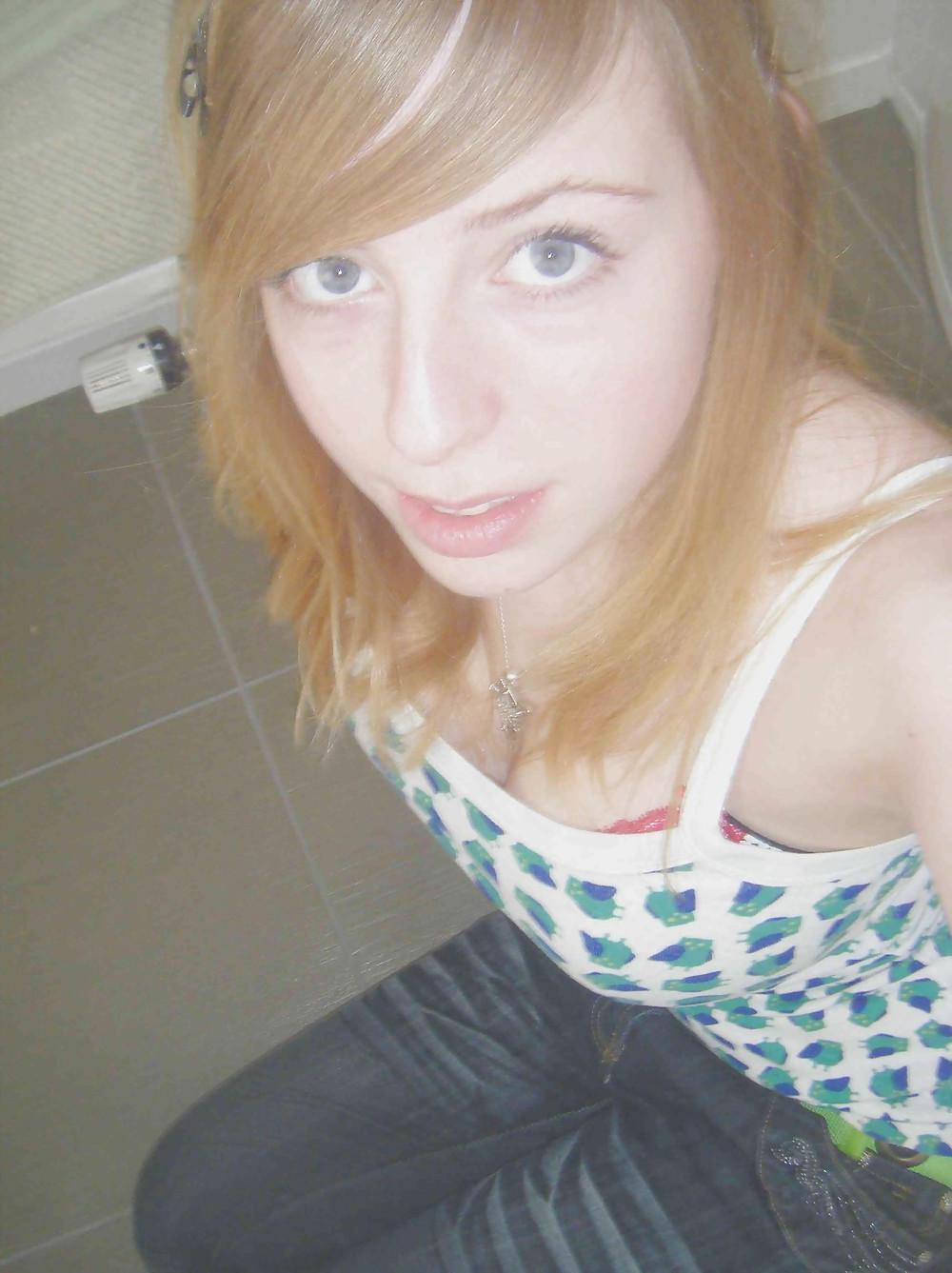 25P Amateur Tits and Ass