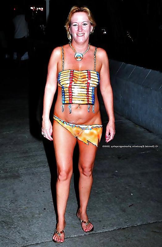25P Amateur matures out and about with their tits hanging out 7