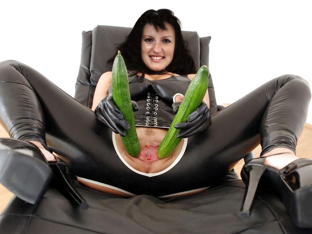 17P Julia so horny sexy a german amateur bitch