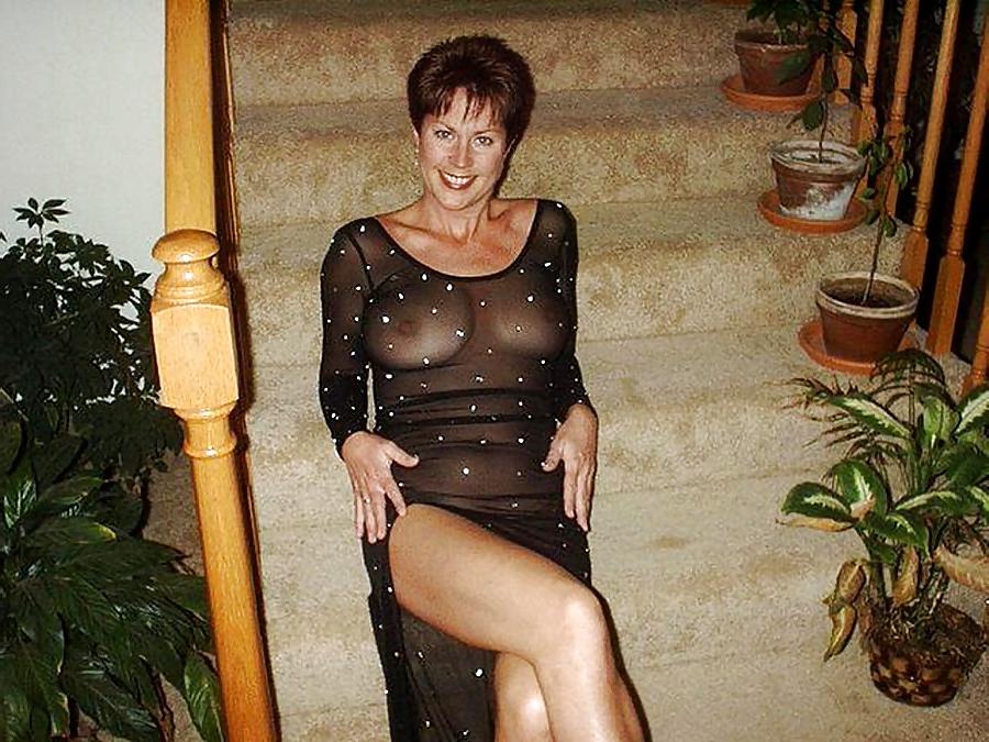 25P Amateur milf 395