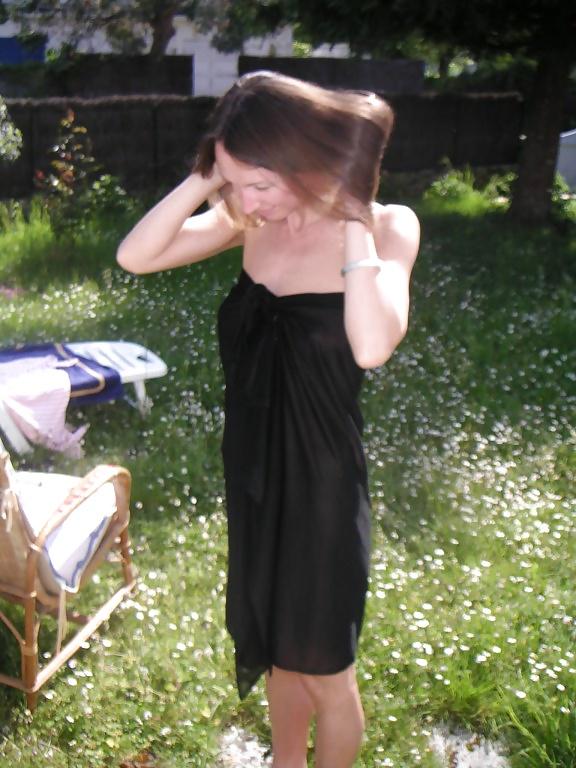 25P Amateur Wife