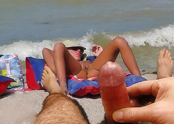 25P Amateur beach bitches schlampen