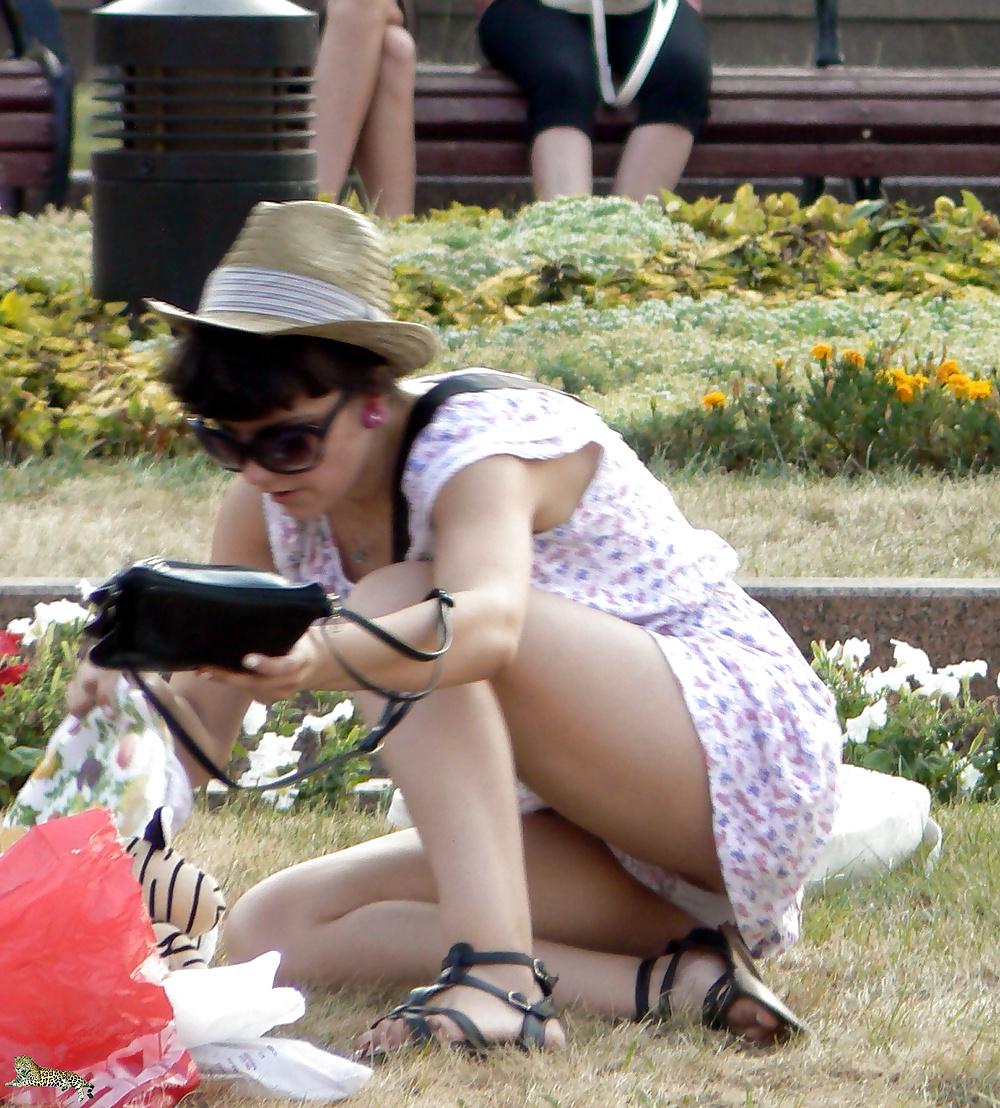 25P Amateur babes in white panties-STOP looking up my skirt! 3