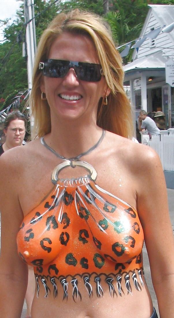 25P Amateur mature out and about with their tits hanging out 12 