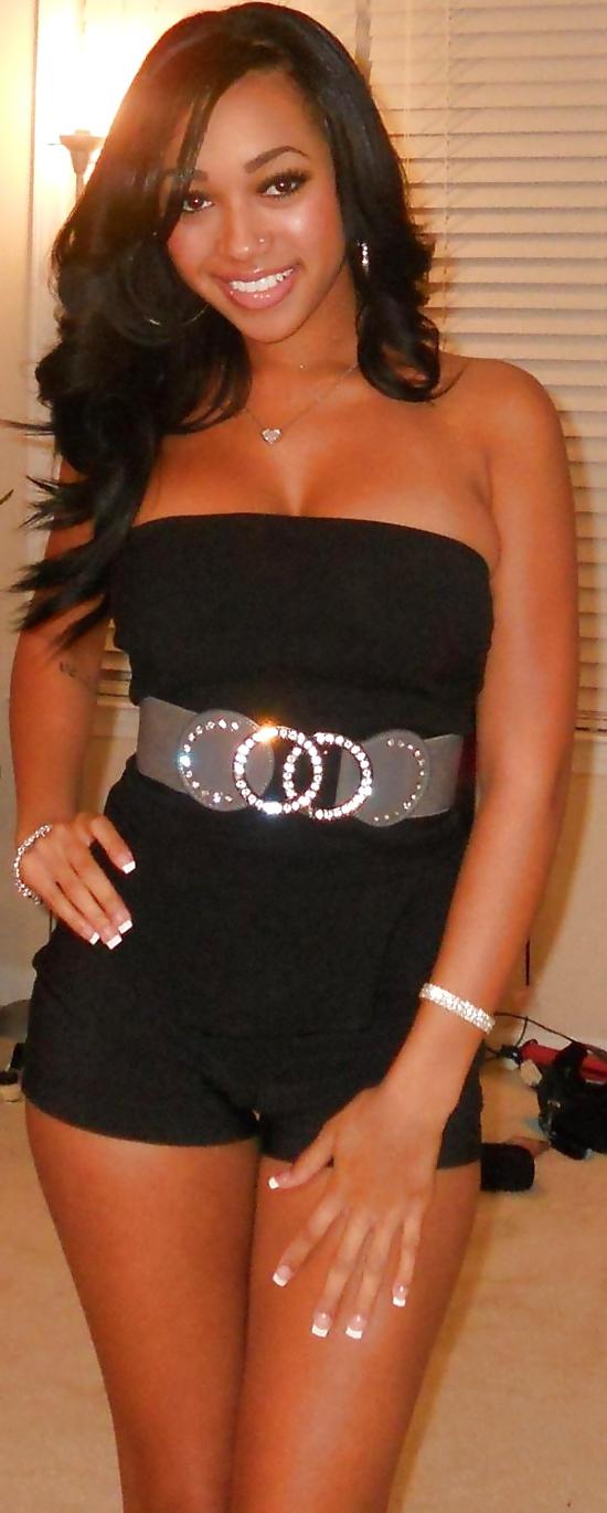 25P Amateur Black Girls Vol 11