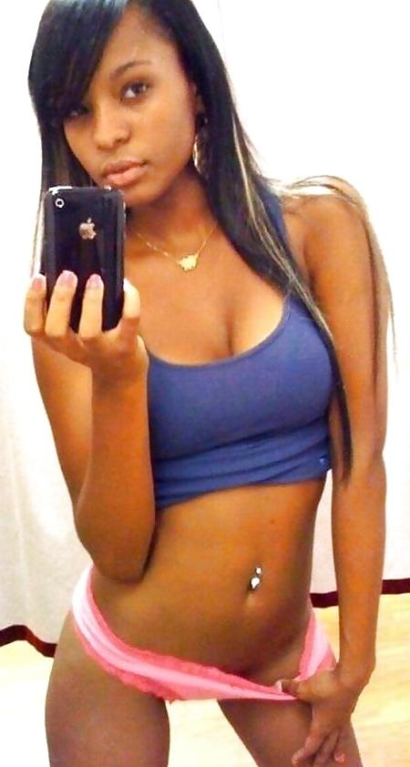25P Amateur Black Girls Vol 11