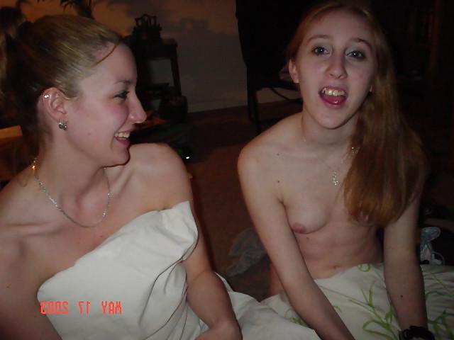 25P Amateur student threesome