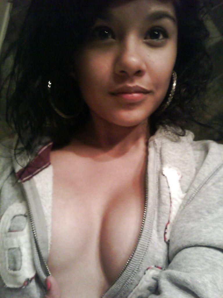 25P Amateur Asian Girls Vol 2