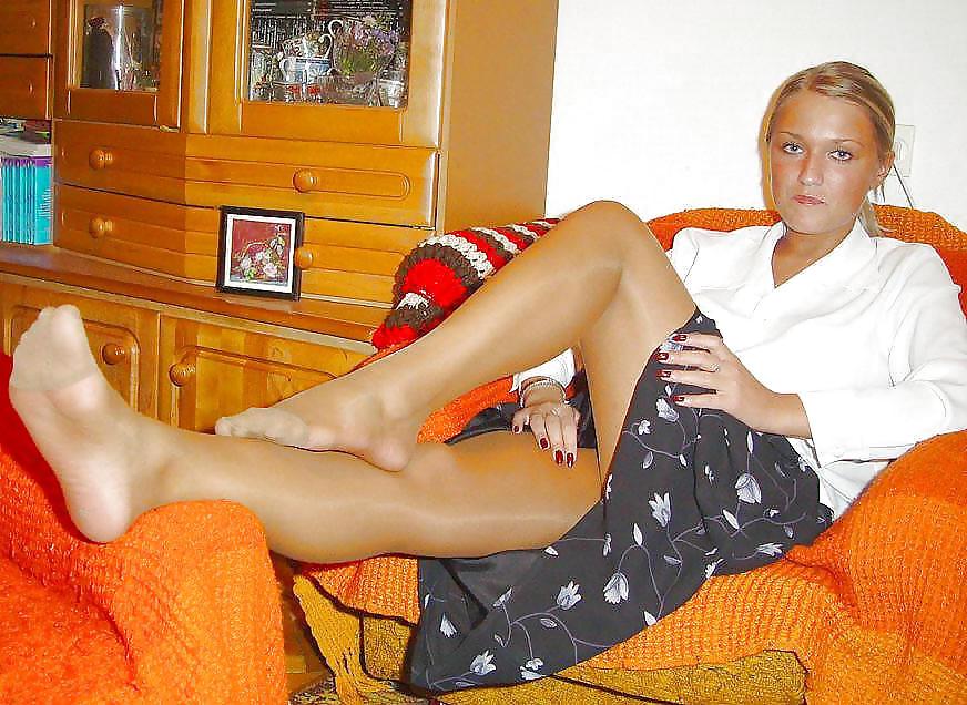25P Amateur Girls Nylon Feet 3