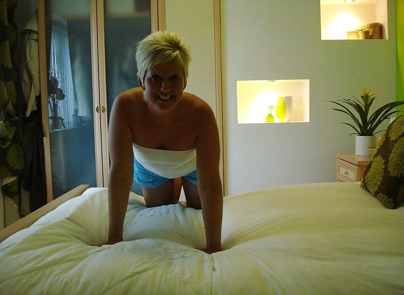 25P Amateur Hot Matures & Milfs & Grannie - Best collection #1