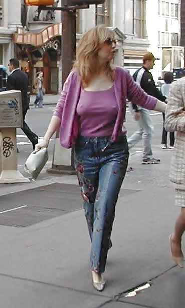 25P Amateur matures pokies,downblouse and upskirt 5.
