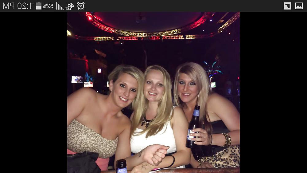 11P Amateur mom big boobs