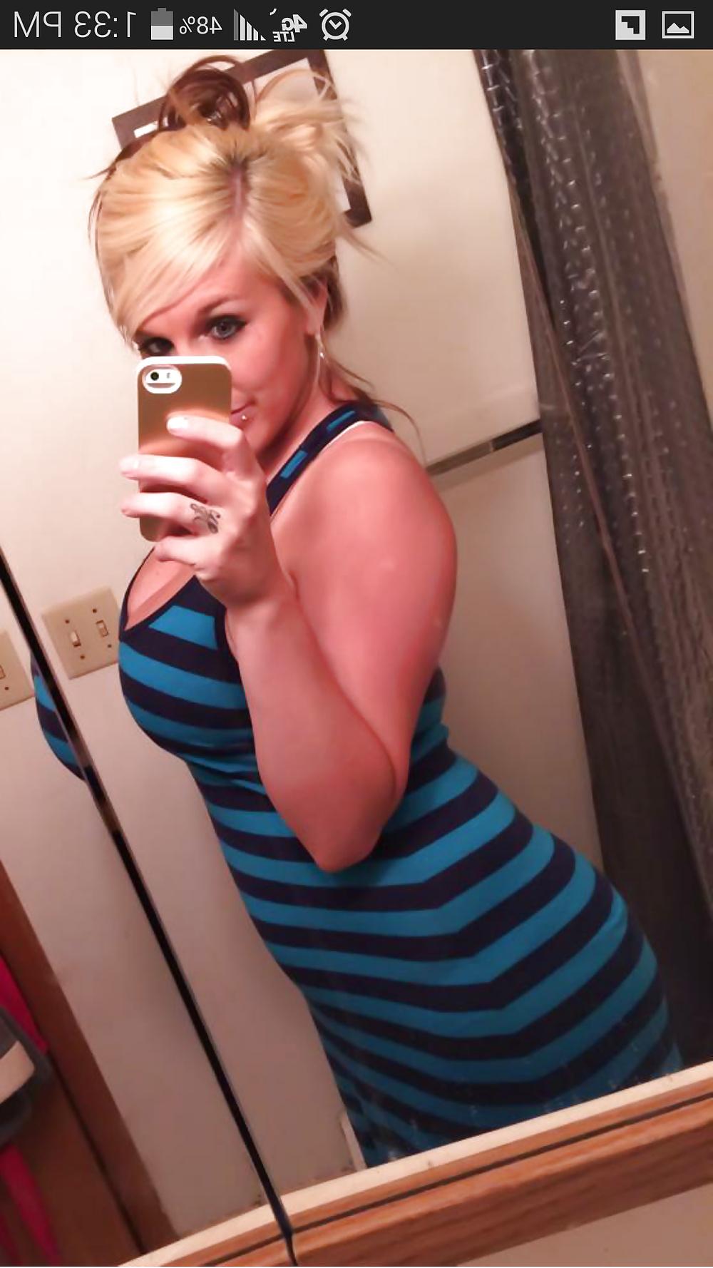 11P Amateur mom big boobs