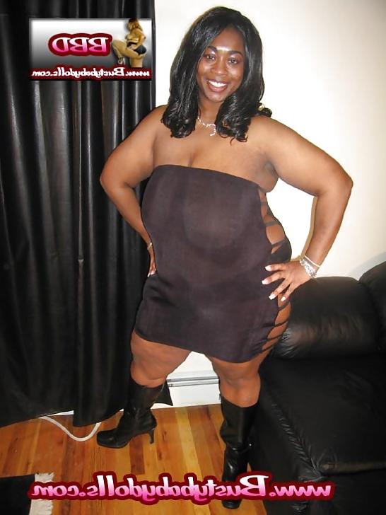 25P Huge Black Amateur Tits