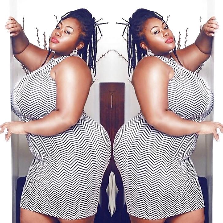 25P Huge Amateur Black Boobs 3
