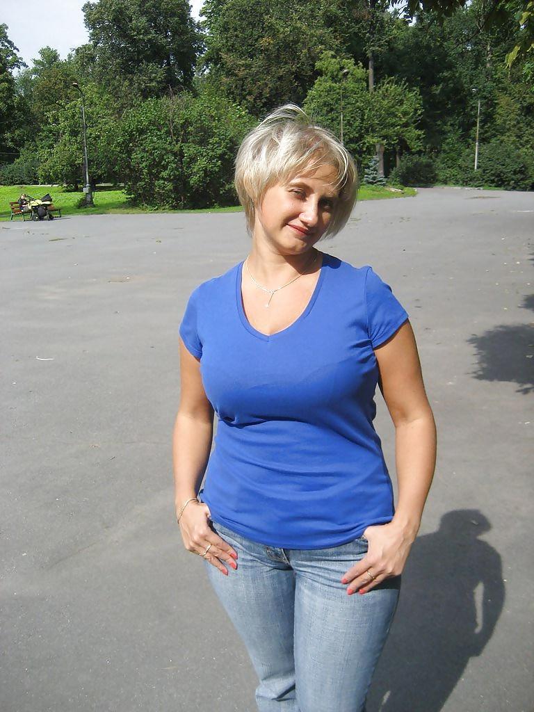 25P Russian mature Busty! Amateur!