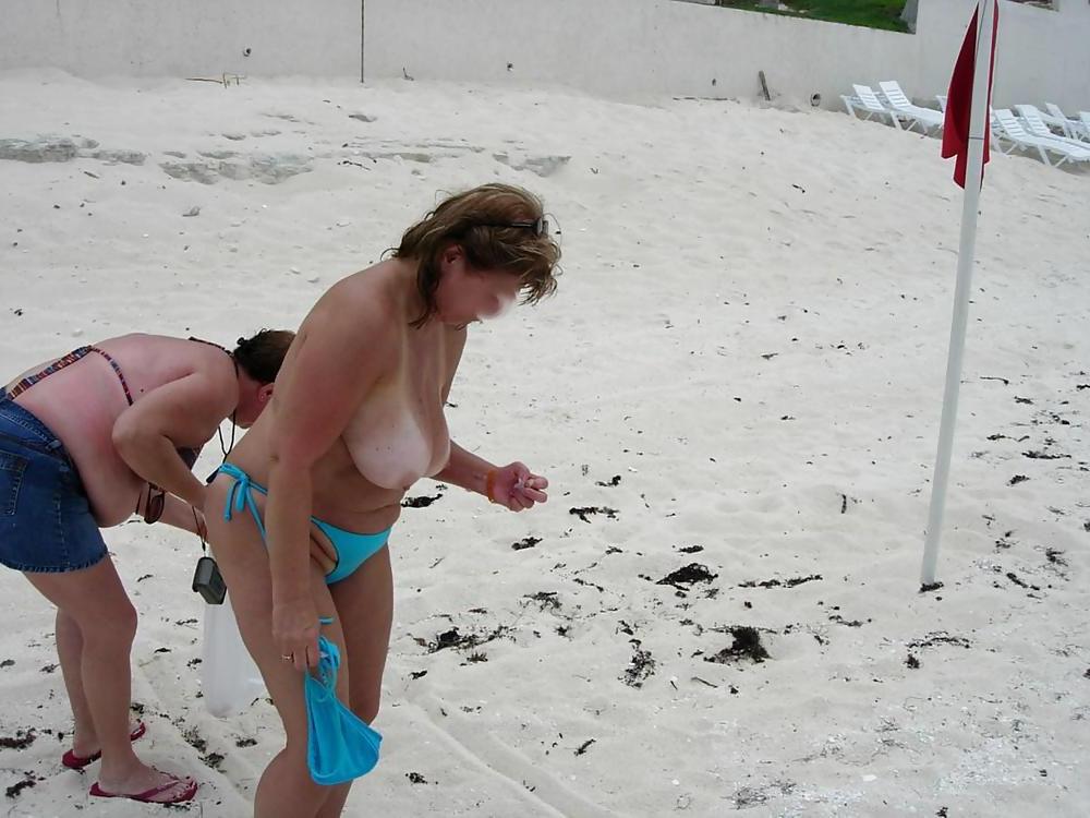 25P Mature Big Tits Amateur-1
