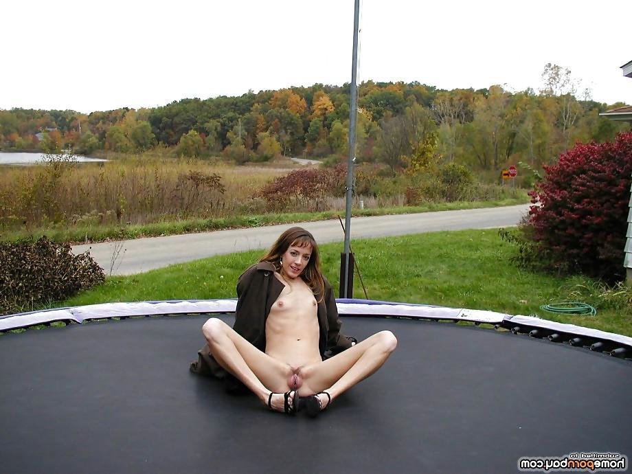 23P Amateur wife is horny