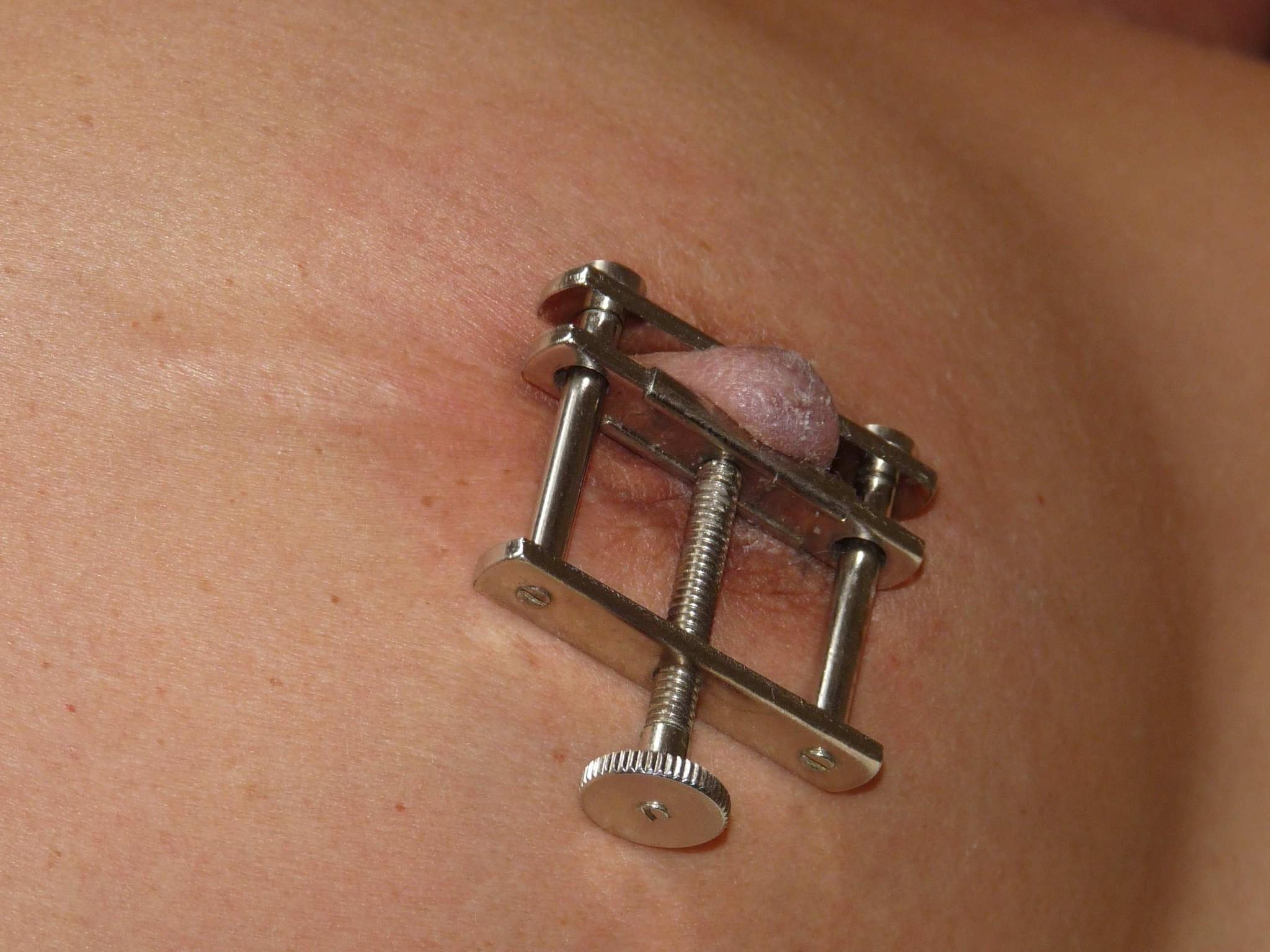 16P Extreme amateur needle pain and nipple piercing tortures of european painslut pu