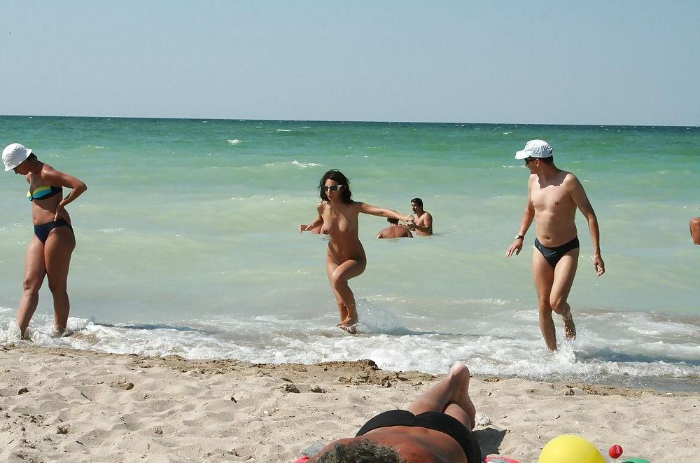 25P Amateur teens by ocb-beachA part1