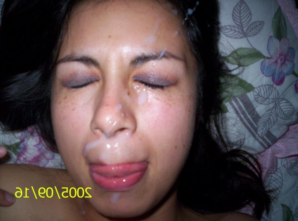 15P Real amateur girlfriends taking messy facials