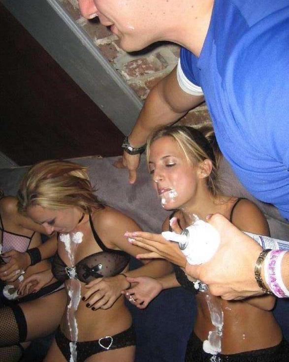 15P Really drunk amateur girlfriends going wild