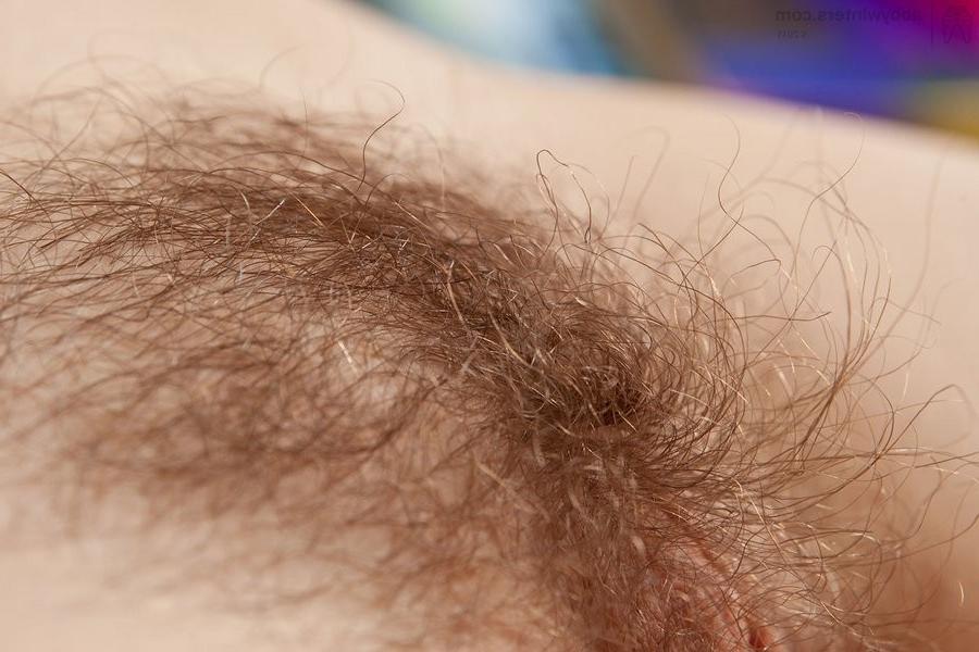 15P Hairy Redheaded Amateur Gets Nude Down On The Floor