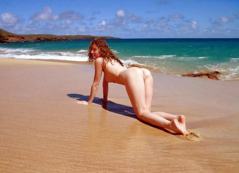 15P The Beauty of Amateur Redhead MILF