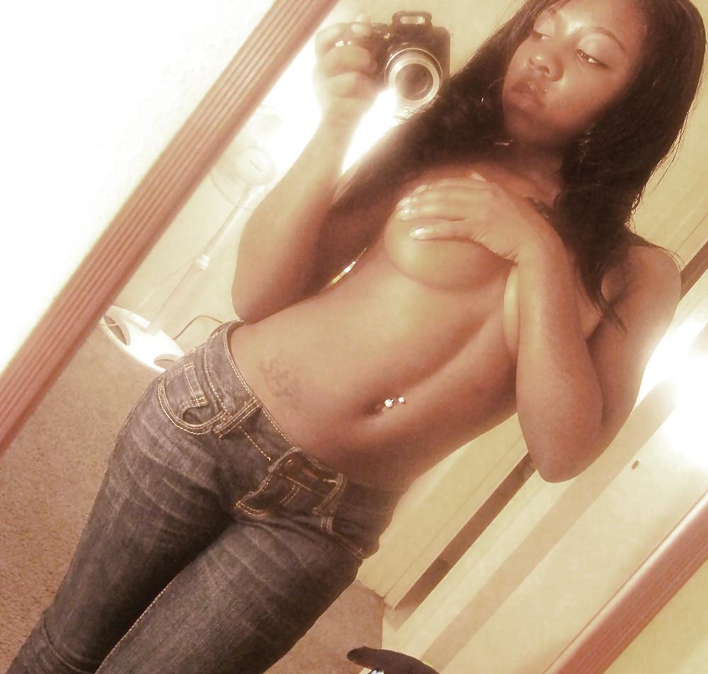 25P Amateur Black Girls