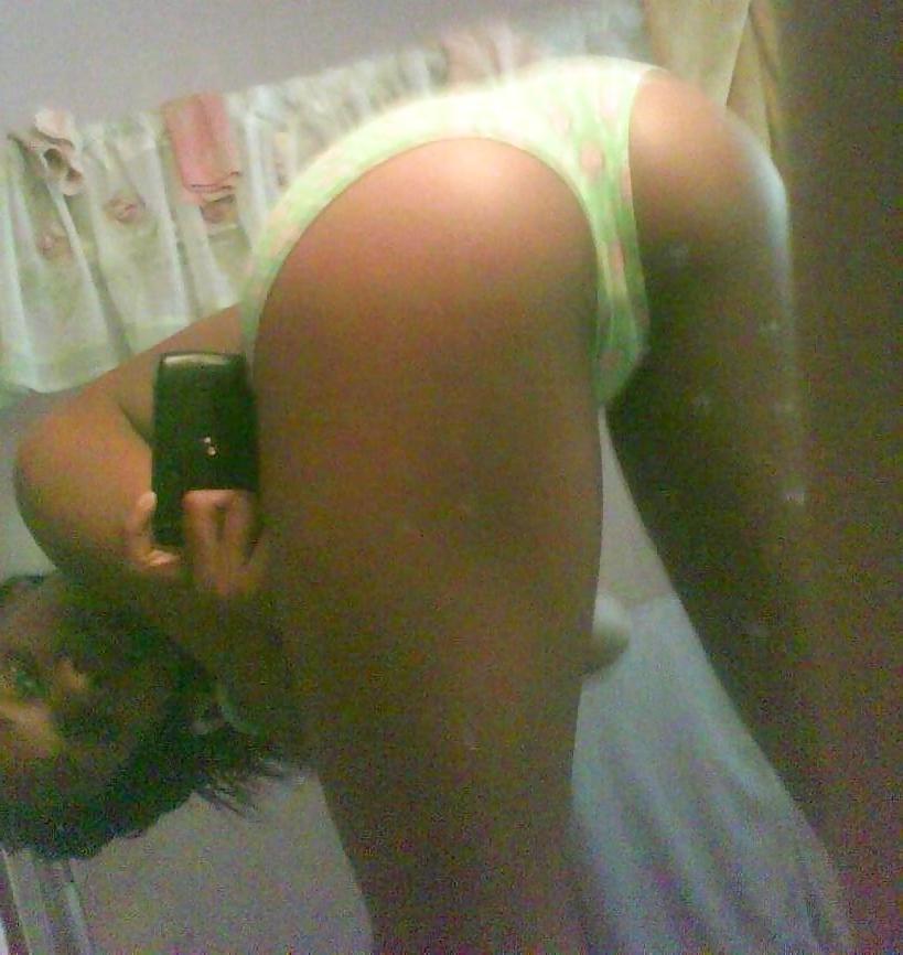25P Amateur Black Girls