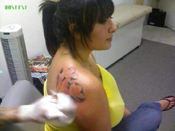25P Big Boobed Brunette Self Shot Amateur Hottie #1
